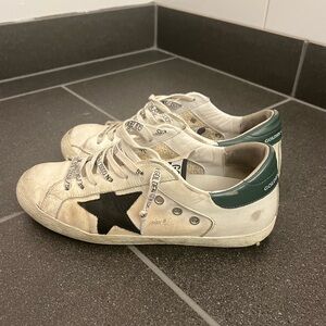 Golden Goose Sneakers